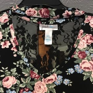 Floral dress with lace